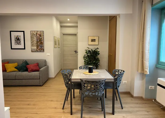 Apartamento Dell'arte - Metro Linea A